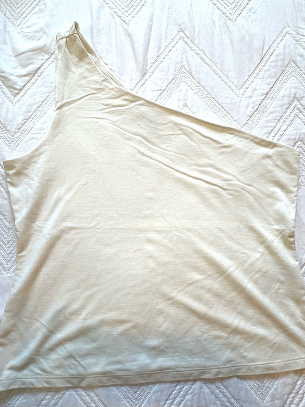 Banana Republic Factory One-Shoulder Tank Top in Cream